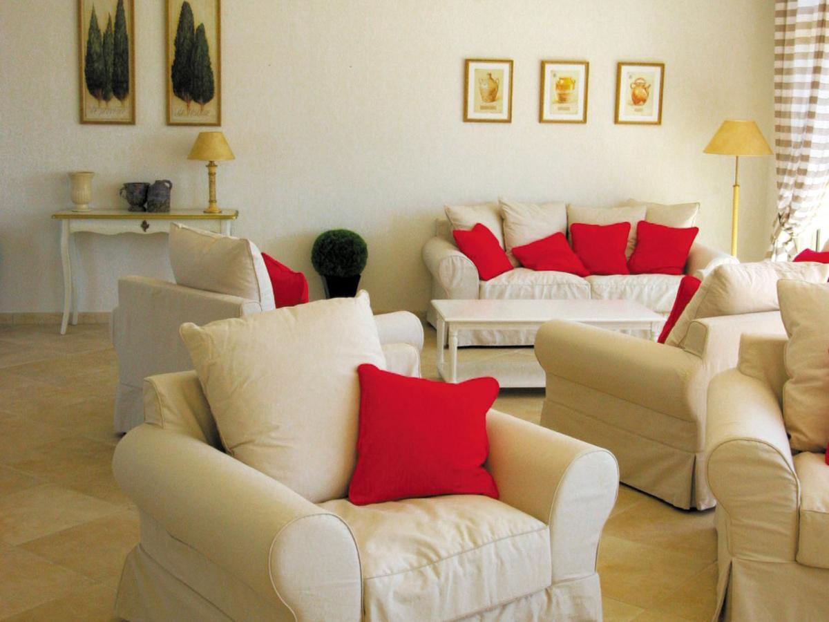 Lagrange Vacances Les Bastides Des Chaumettes Aparthotel 4*